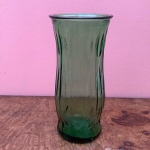 Vintage E.O. Brody Co. Cleveland Ohio Clear Green Glass Vase 8.5” Tall